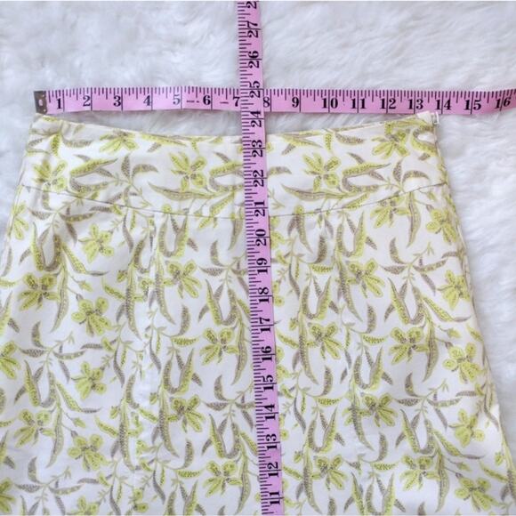GAP Floral A-Line Skirt Size 2 - Picture 3 of 6